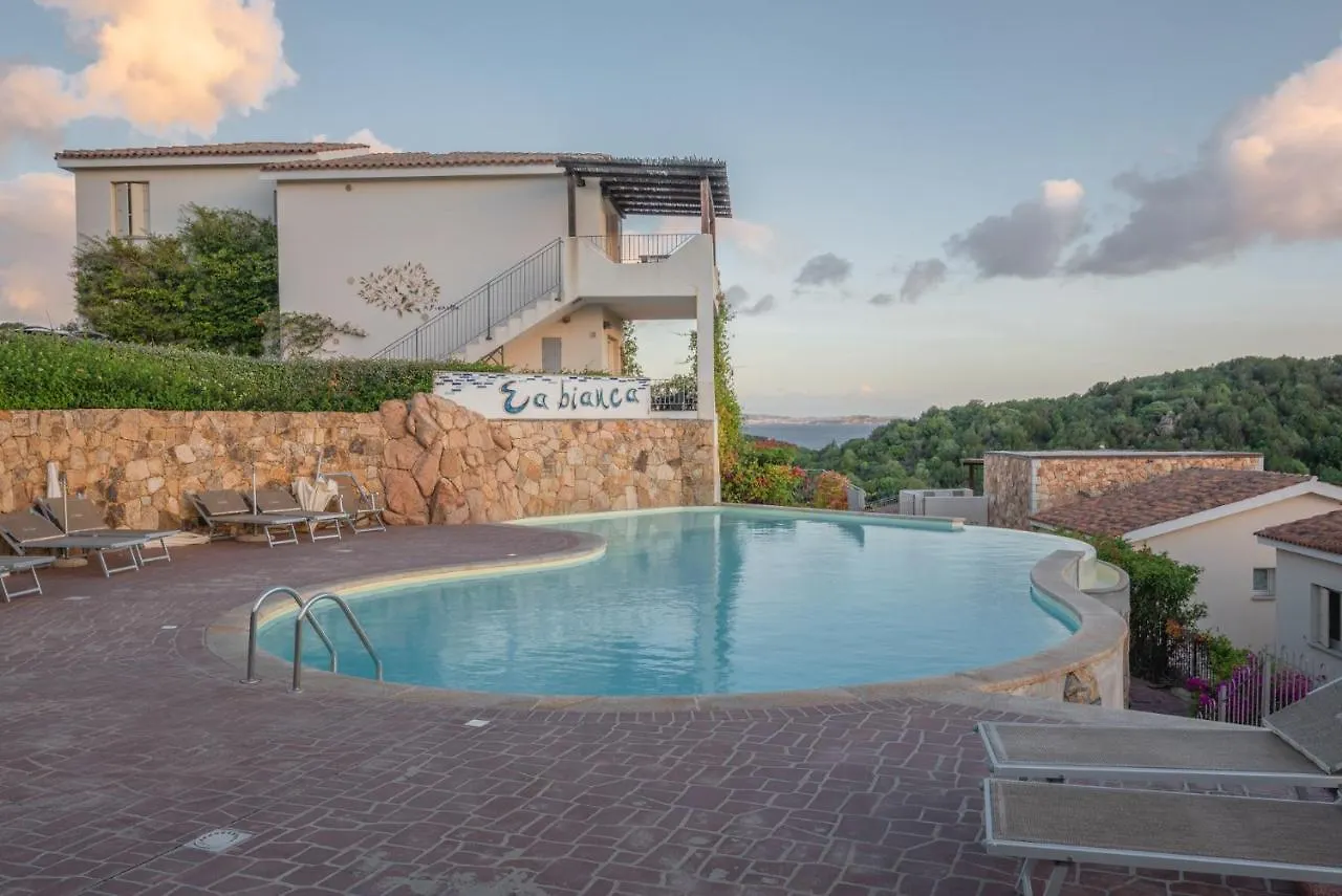 Elegant Residence Ea Bianca 2 Bedroom With Sea View - Extra Bed Available Cala Bitta Włochy